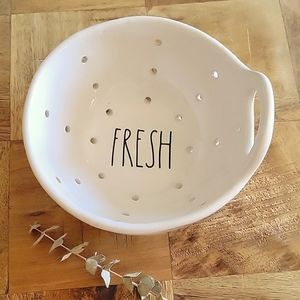Rae Dunn colander bowl